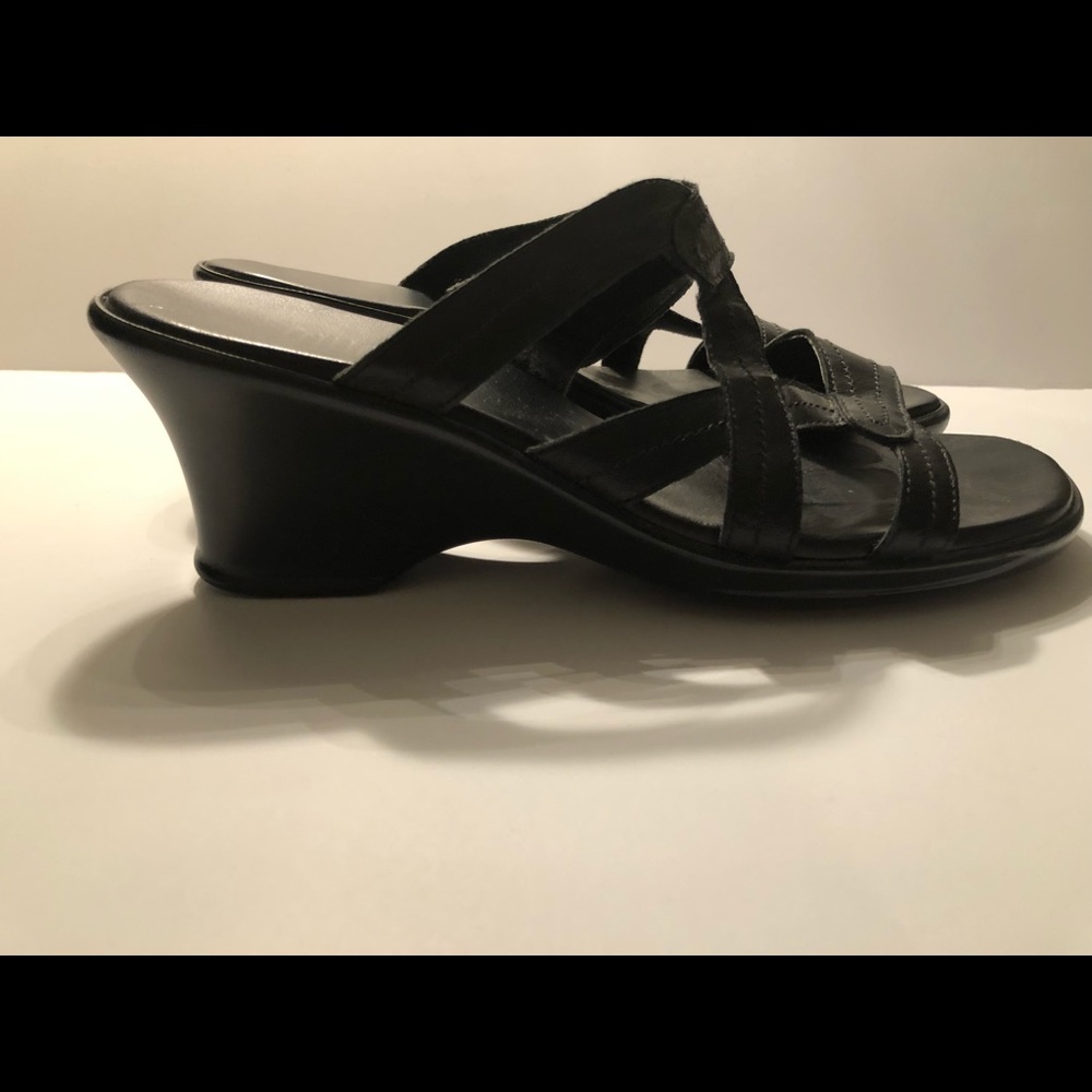 Munro tech walking wedges 9 Wide, black